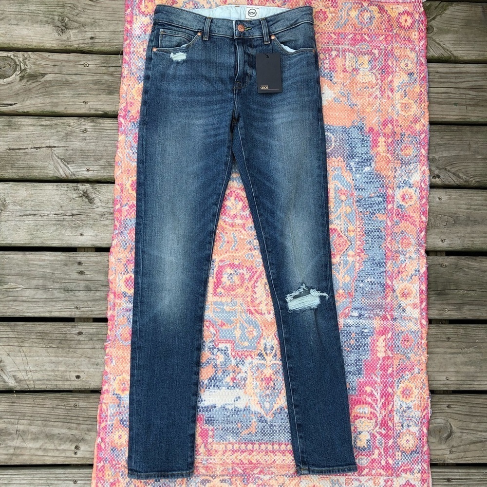 NWT ASOS mid rise distressed skinny jeans